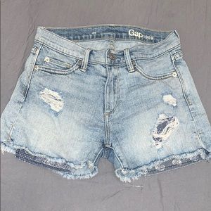 Distressed Gap shorts